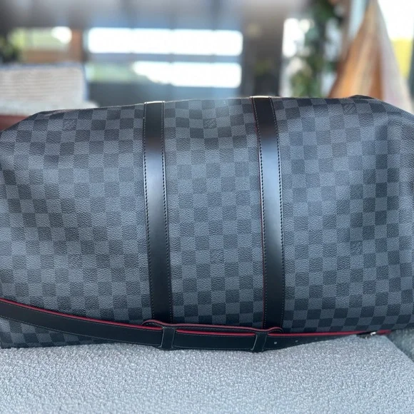 Louis Vuitton Keepall 55 Bandoulière Damier Graphite Red Trim Limited Edition - Picture 2 of 8